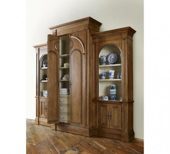 Habersham, Recellie entertainment center